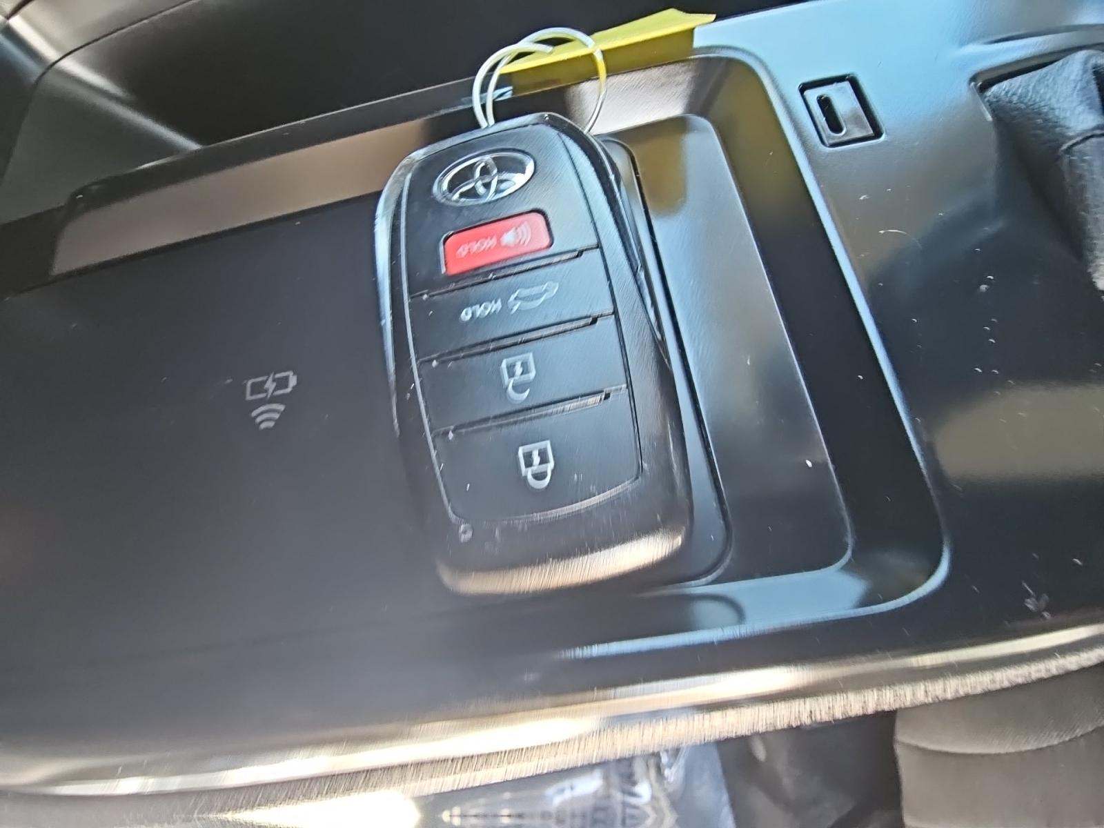 2025 Toyota Camry LE FWD