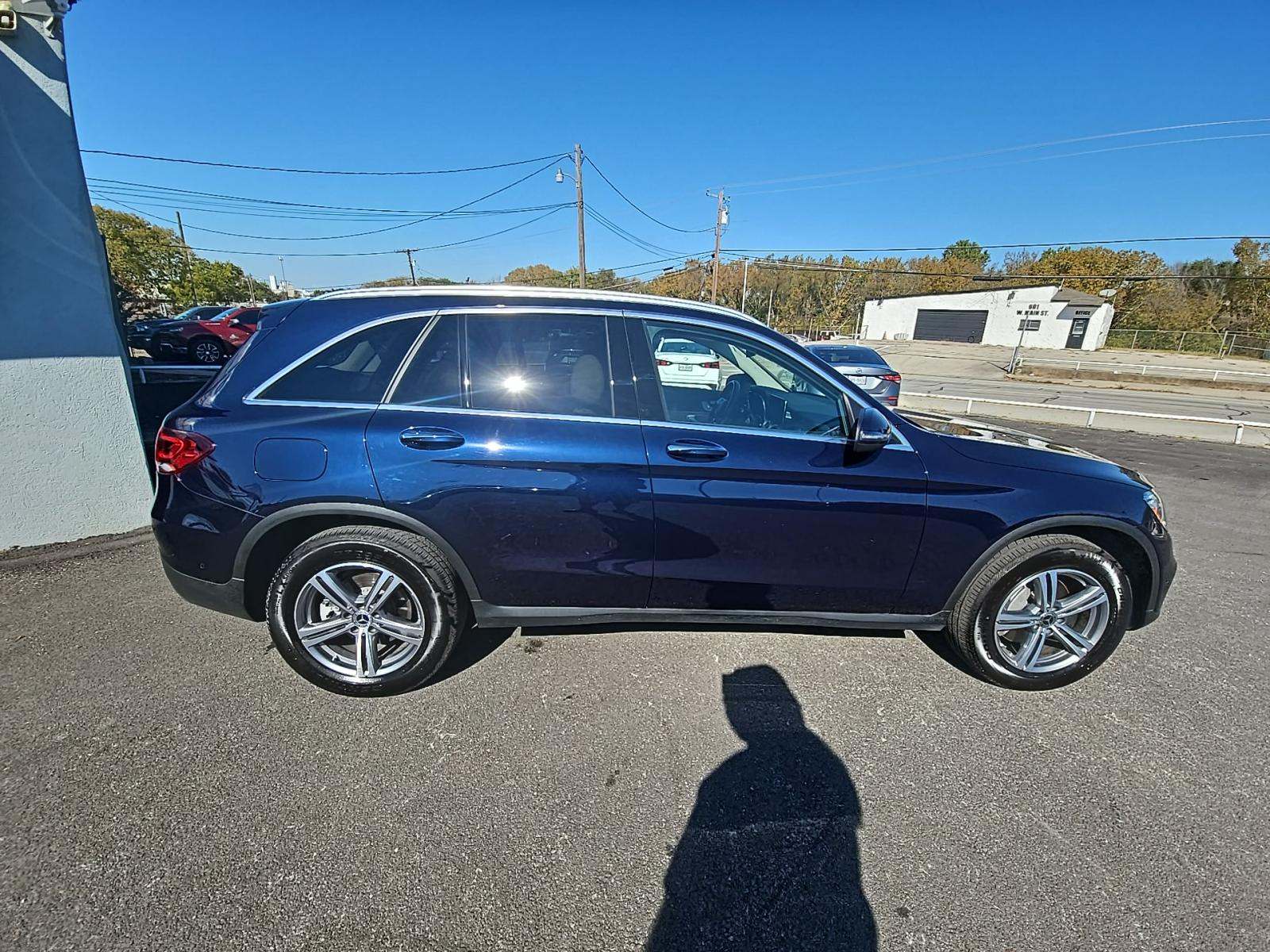 2022 Mercedes-Benz GLC GLC 300 RWD