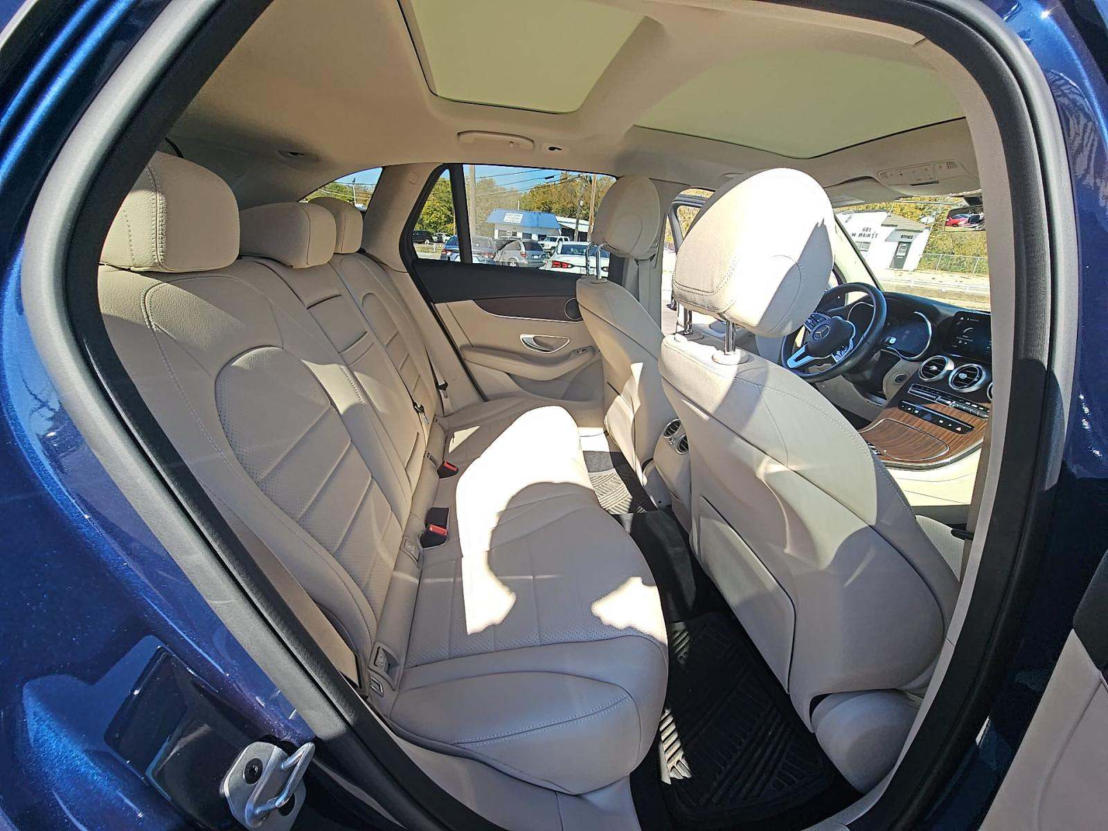 2022 Mercedes-Benz GLC GLC 300 RWD