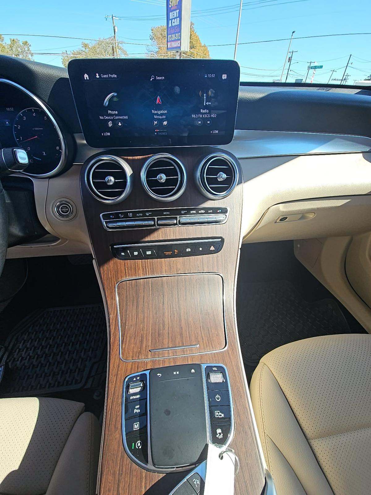 2022 Mercedes-Benz GLC GLC 300 RWD