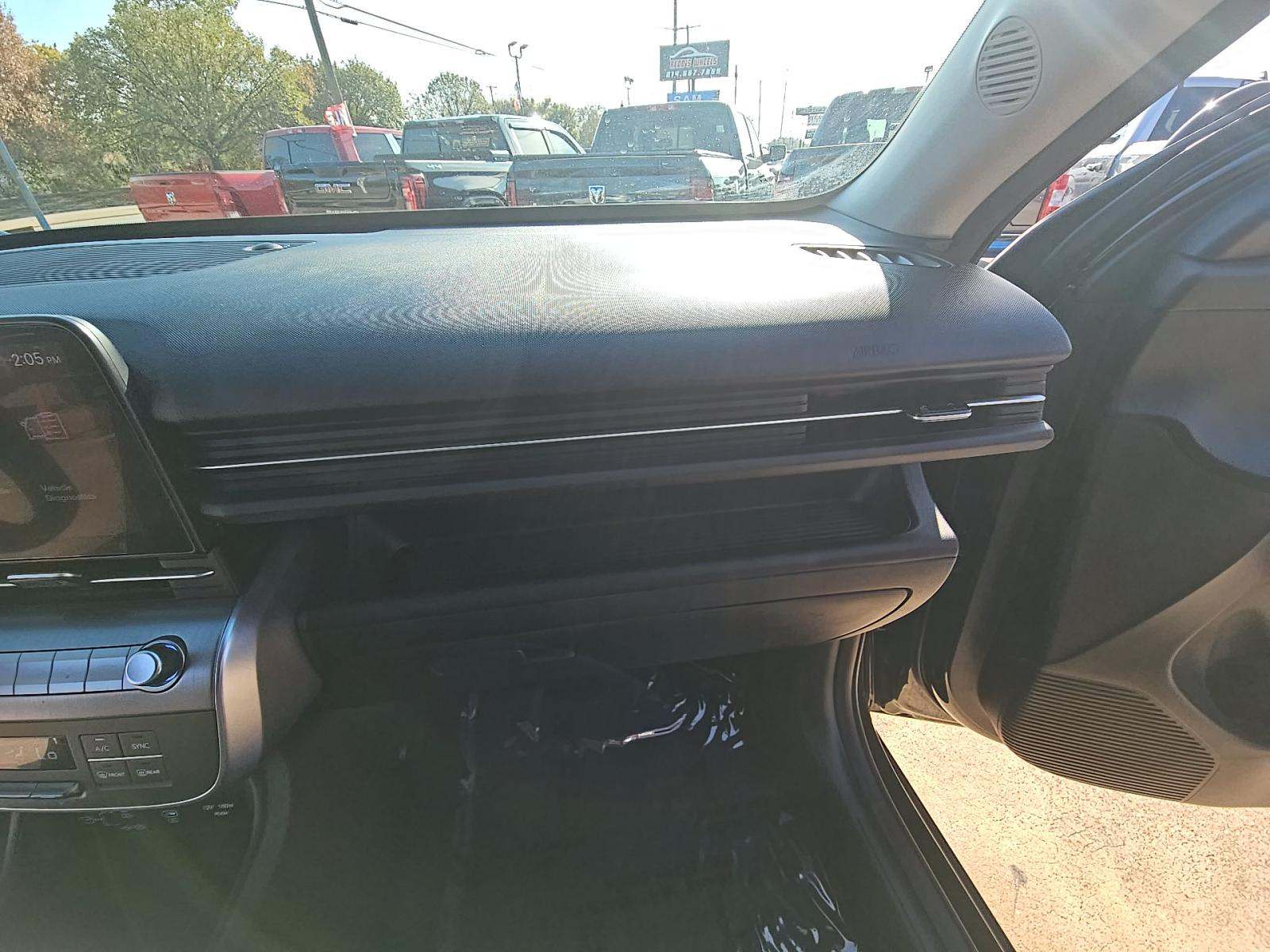 2025 Hyundai Kona SEL AWD