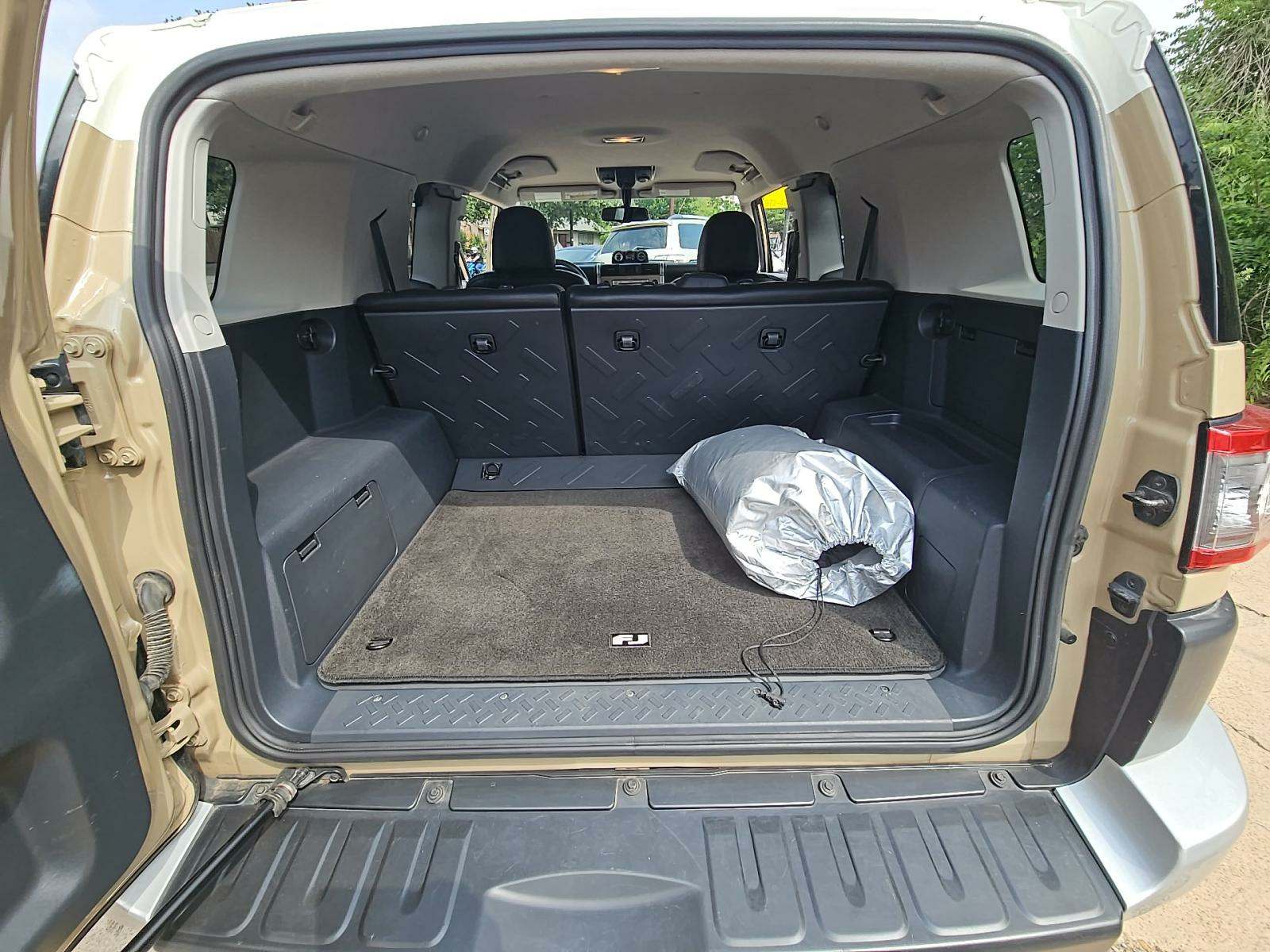 2014 Toyota FJ Cruiser Base AWD