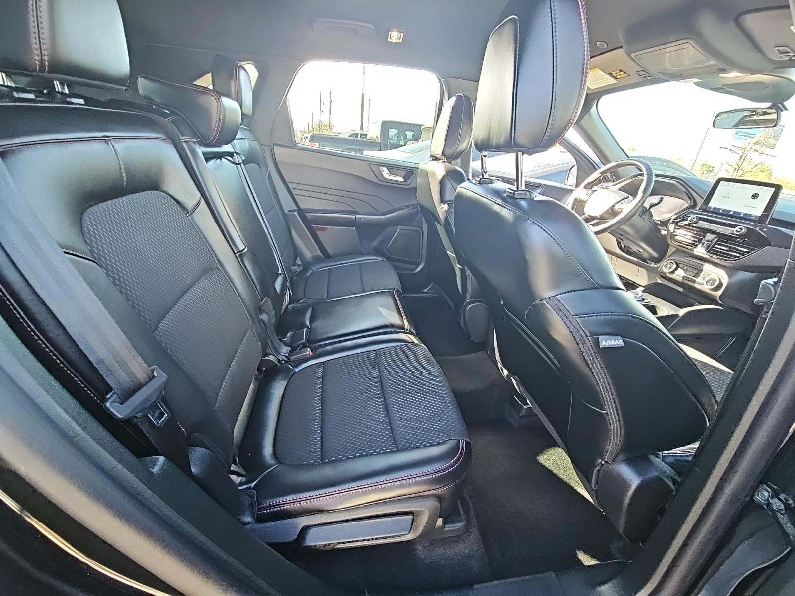 2025 Ford Escape ST-Line AWD