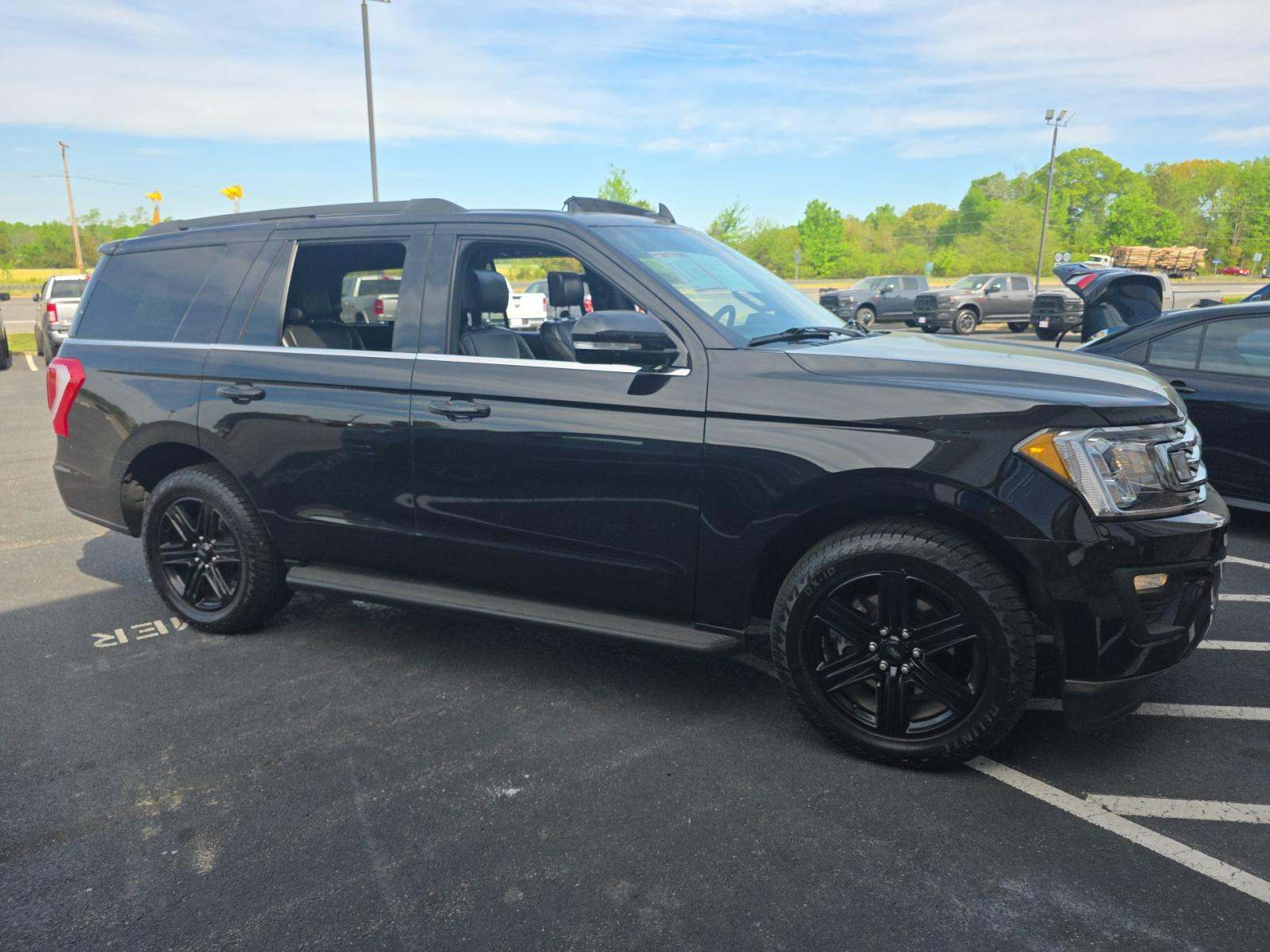 FORD EXPEDITION - 4