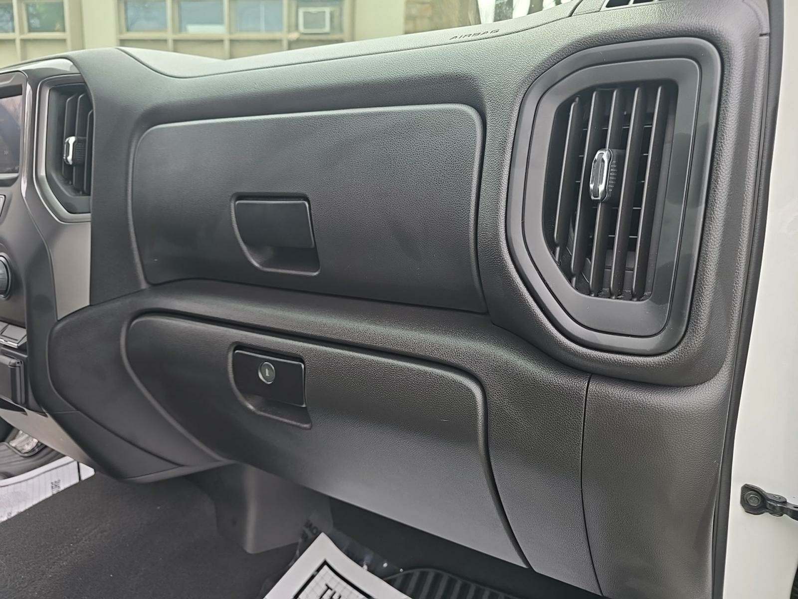 2021 Chevrolet Silverado 1500 Custom AWD