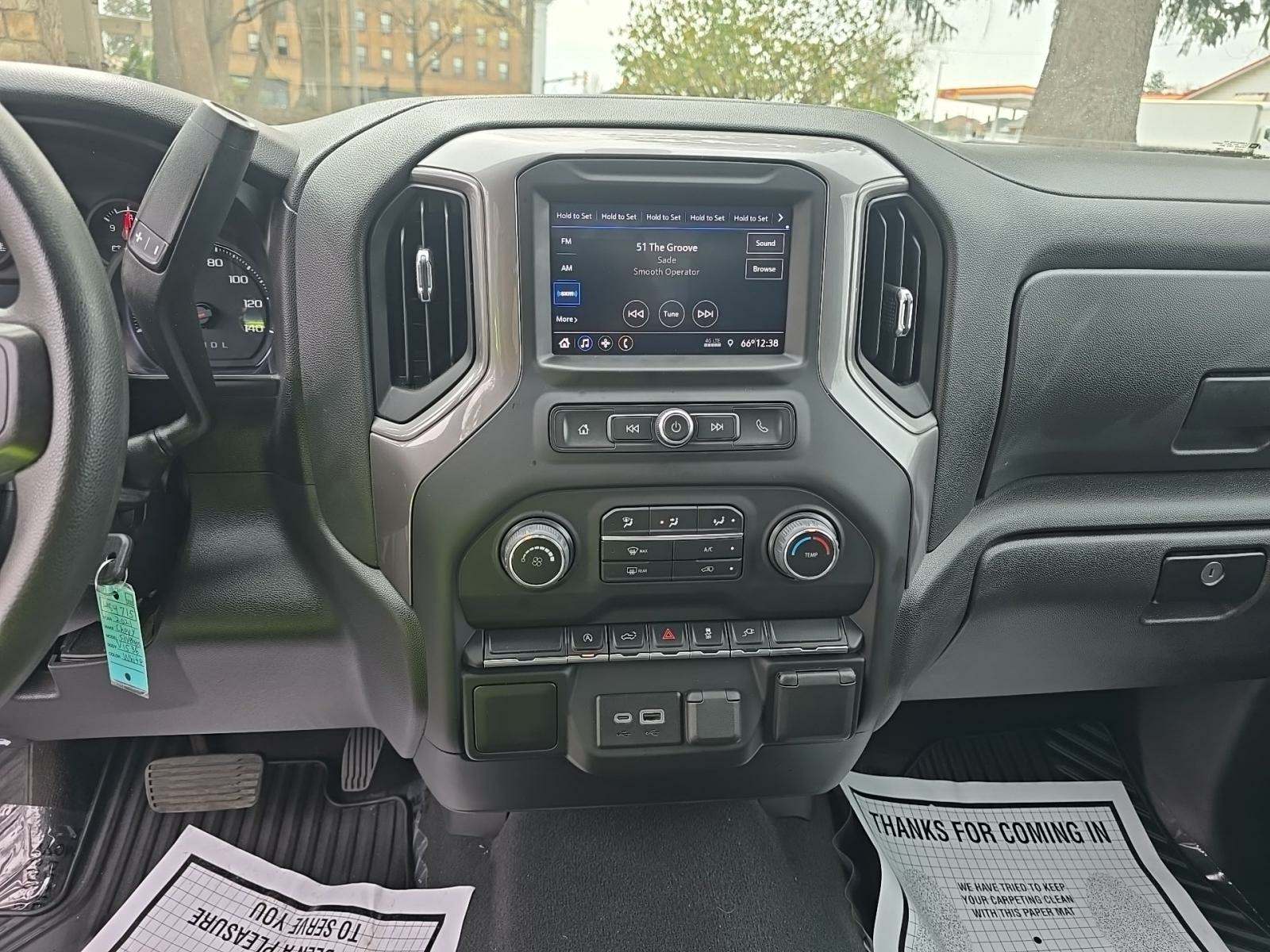 2021 Chevrolet Silverado 1500 Custom AWD