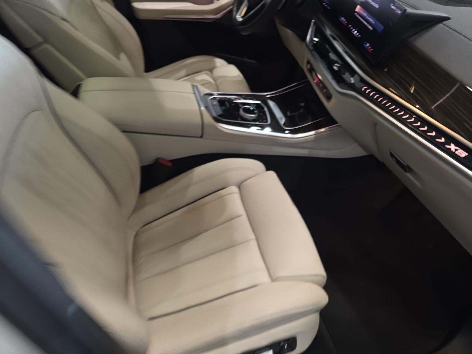 2024 BMW X5 xDrive40i AWD