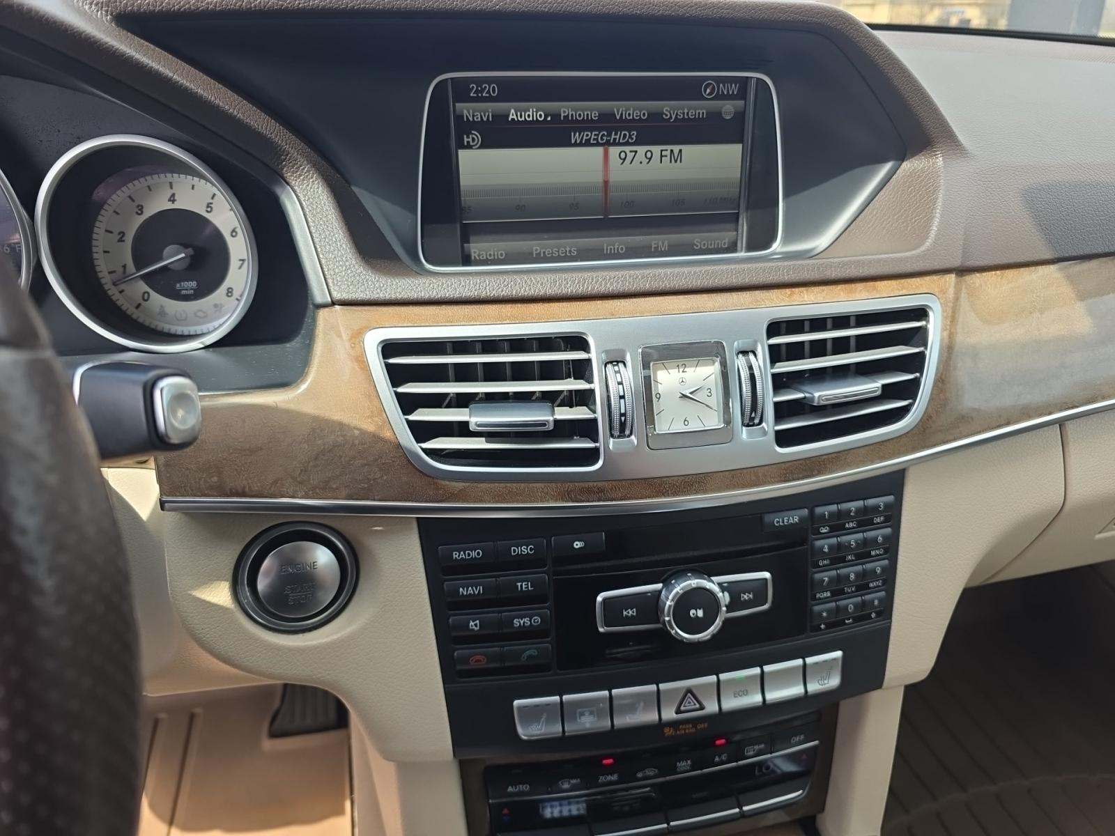 MERCEDES-BENZ E-CLASS - 9