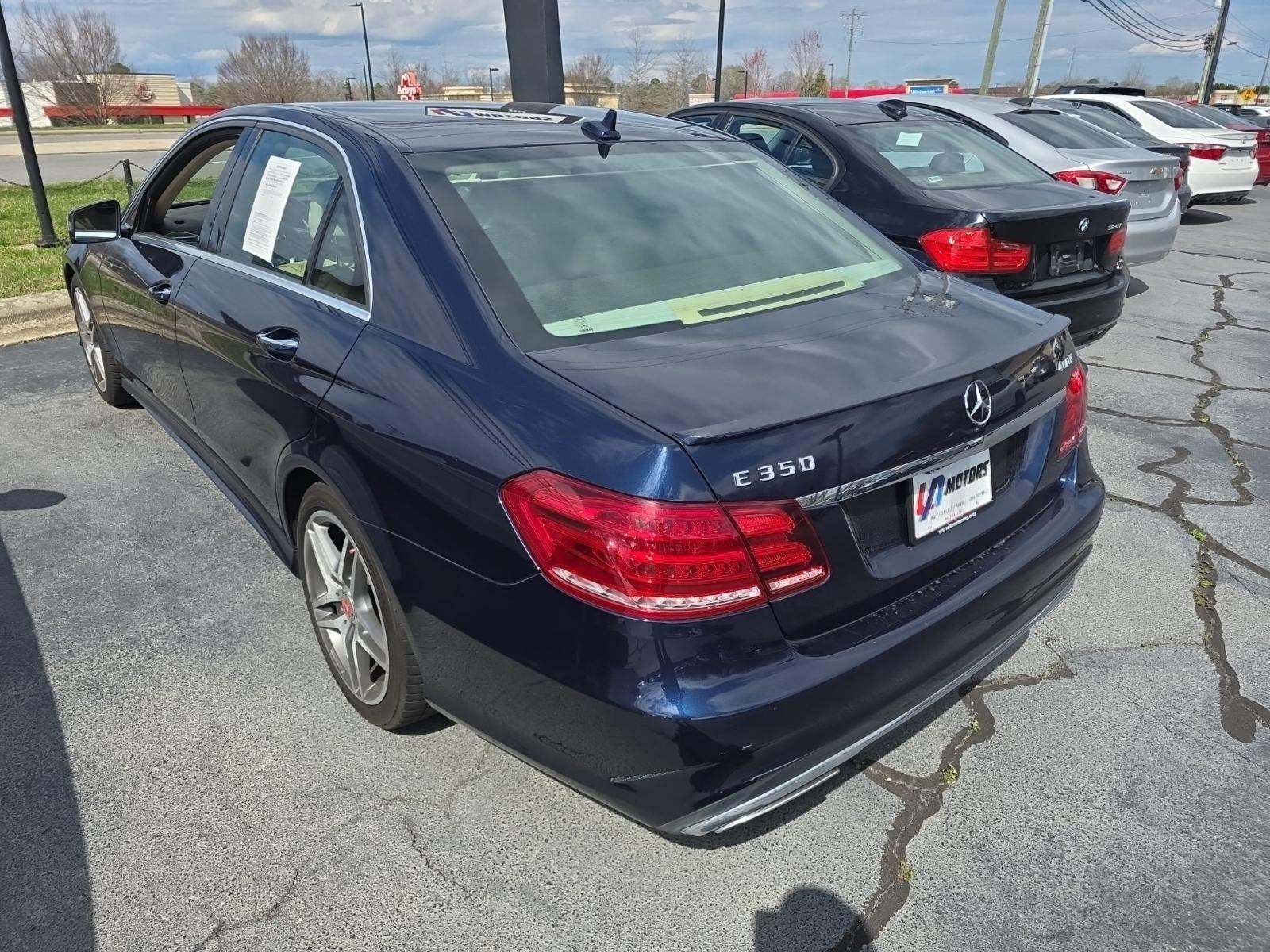 MERCEDES-BENZ E-CLASS - 2