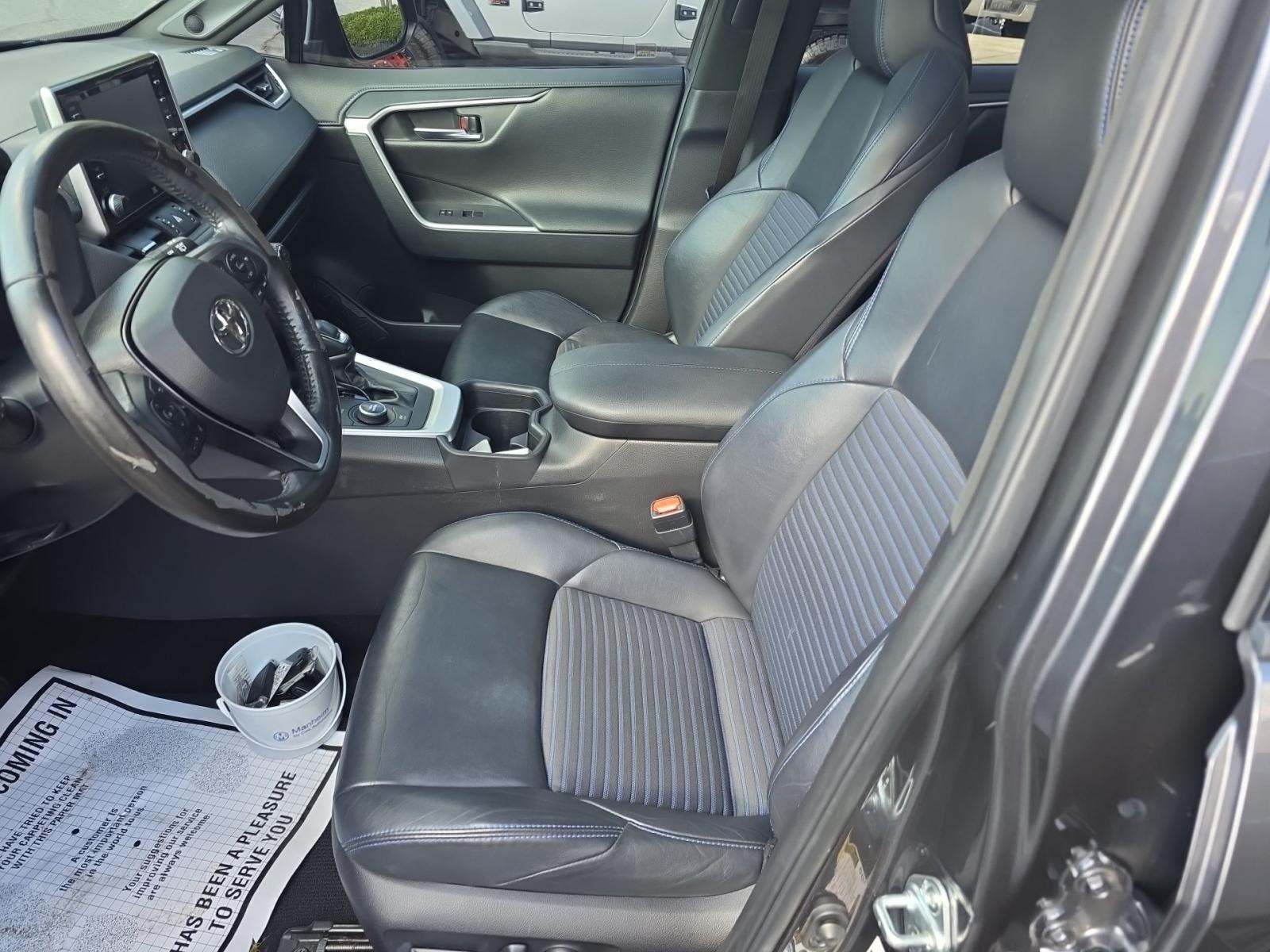 2019 Toyota RAV4 Hybrid XSE AWD