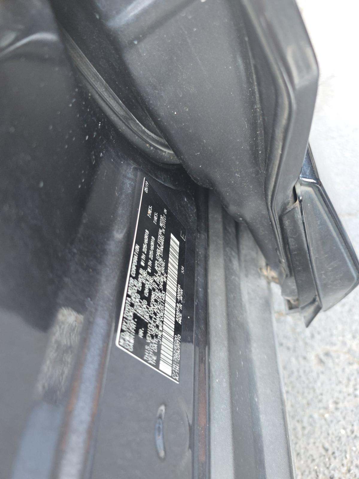 2019 Toyota RAV4 Hybrid XSE AWD