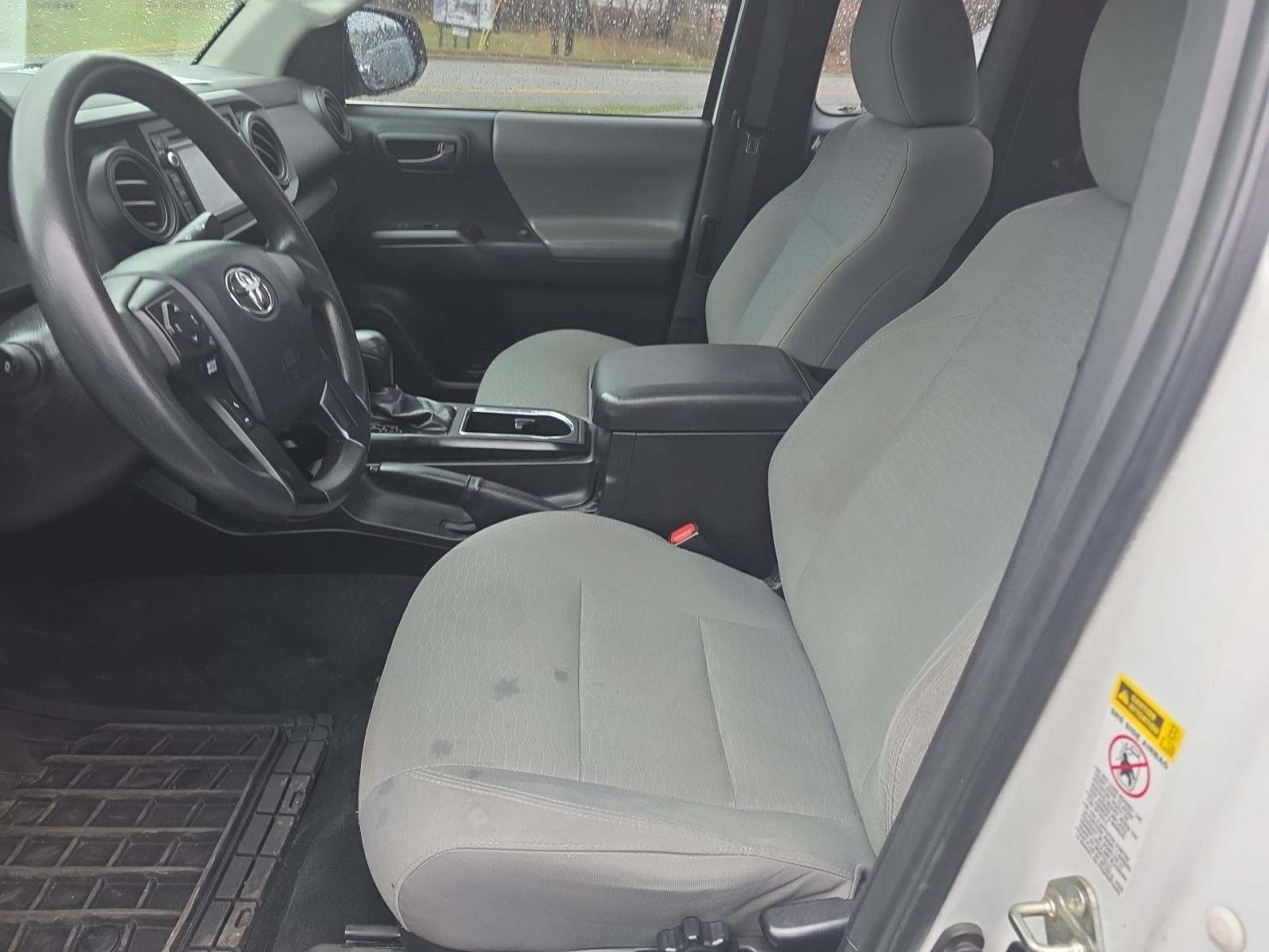 2016 Toyota Tacoma SR RWD