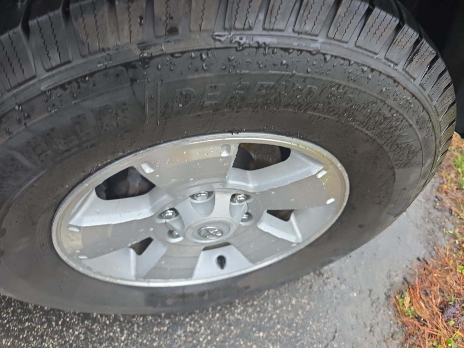 2016 Toyota Tacoma SR RWD