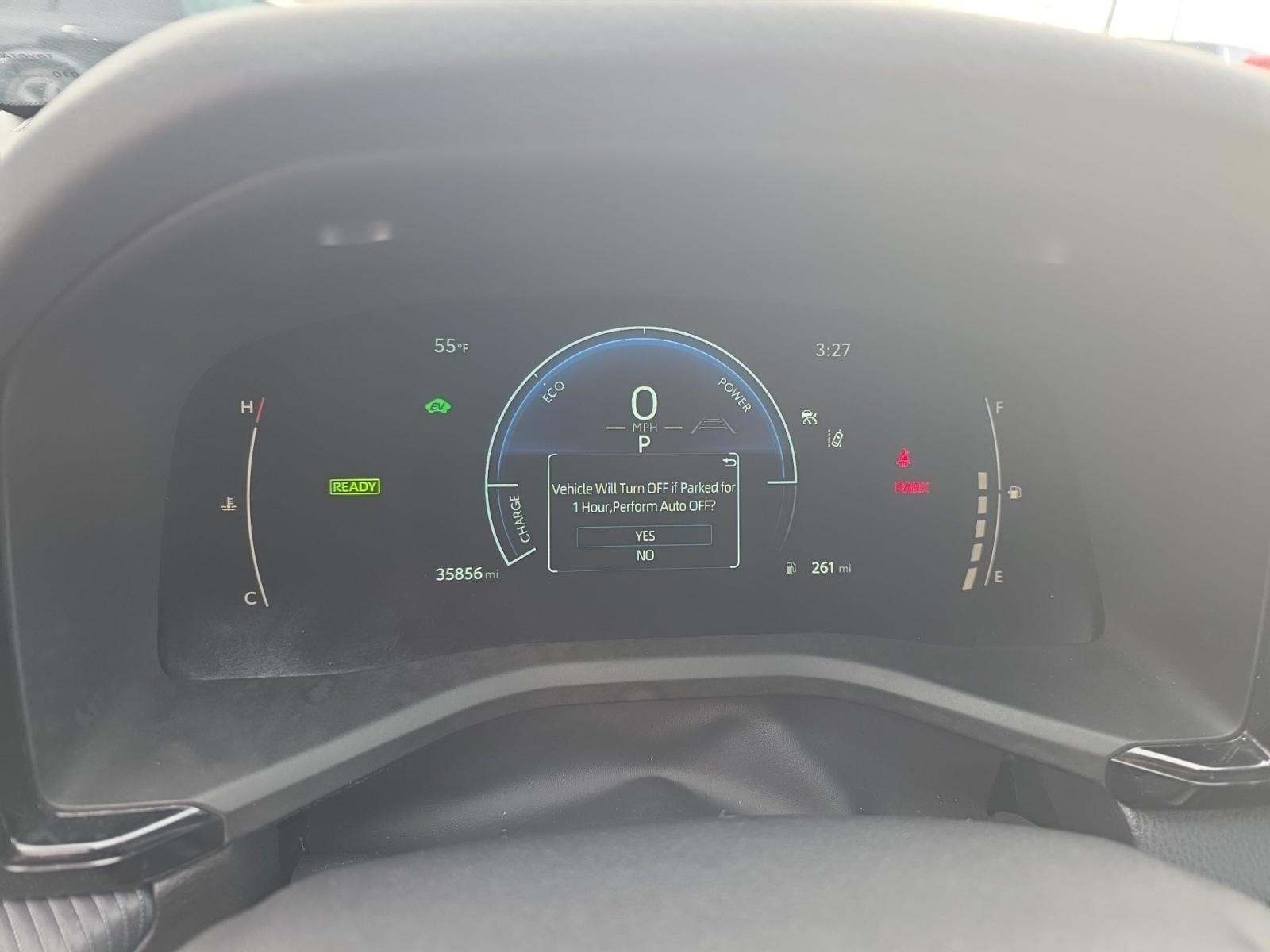 2025 Toyota Camry SE FWD