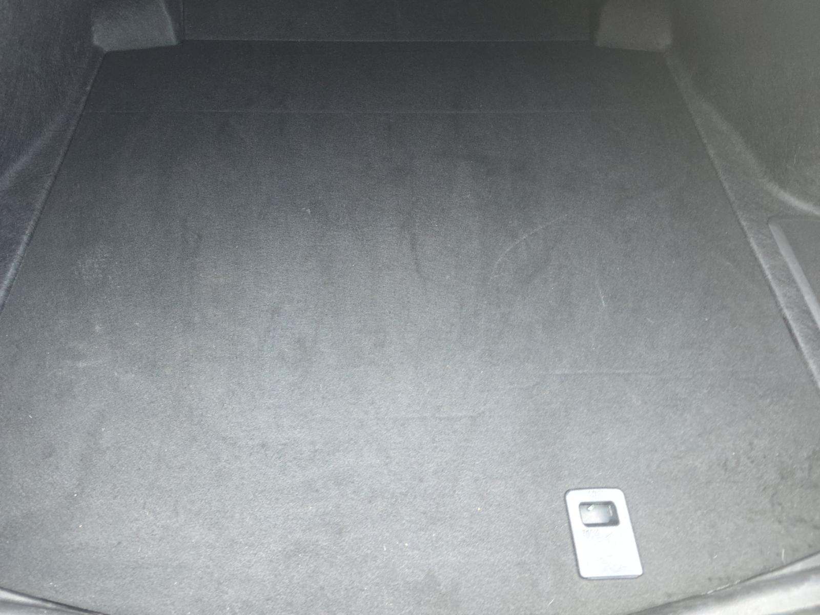 2025 Toyota Camry SE FWD