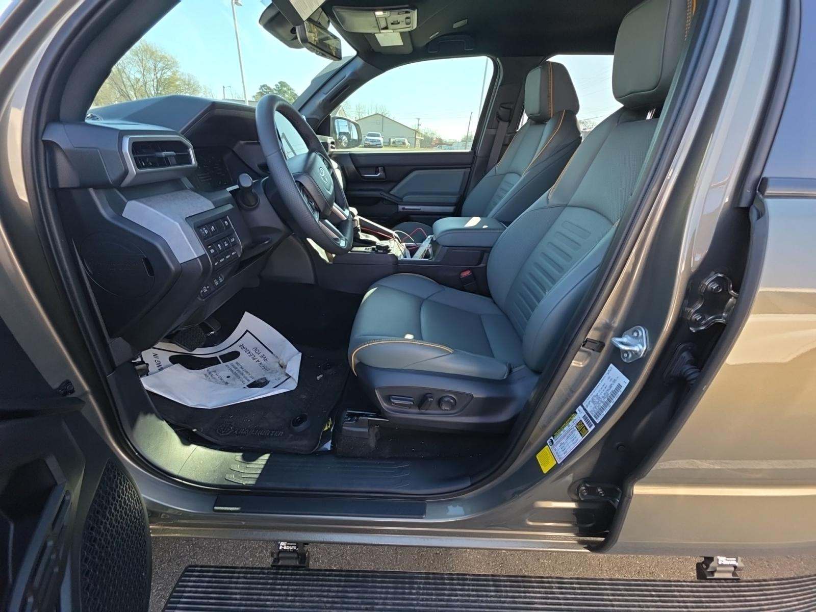 2025 Toyota Tacoma Hybrid Trailhunter AWD