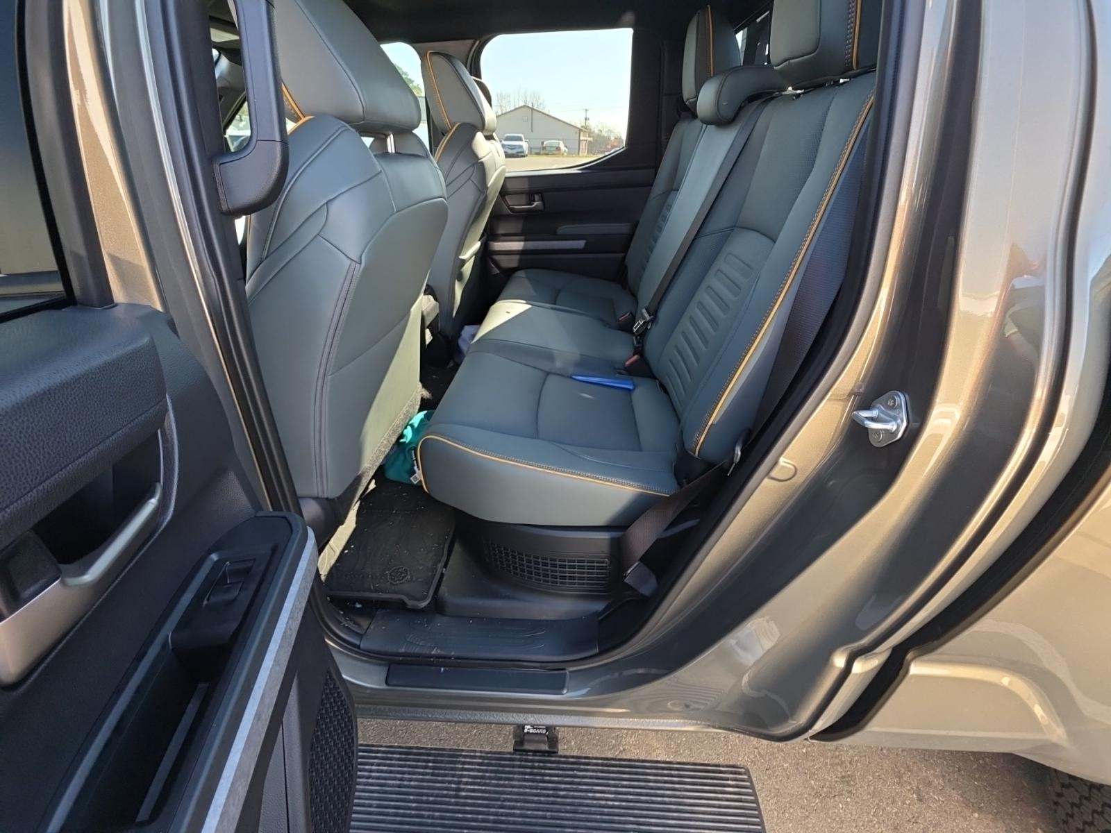 2025 Toyota Tacoma Hybrid Trailhunter AWD