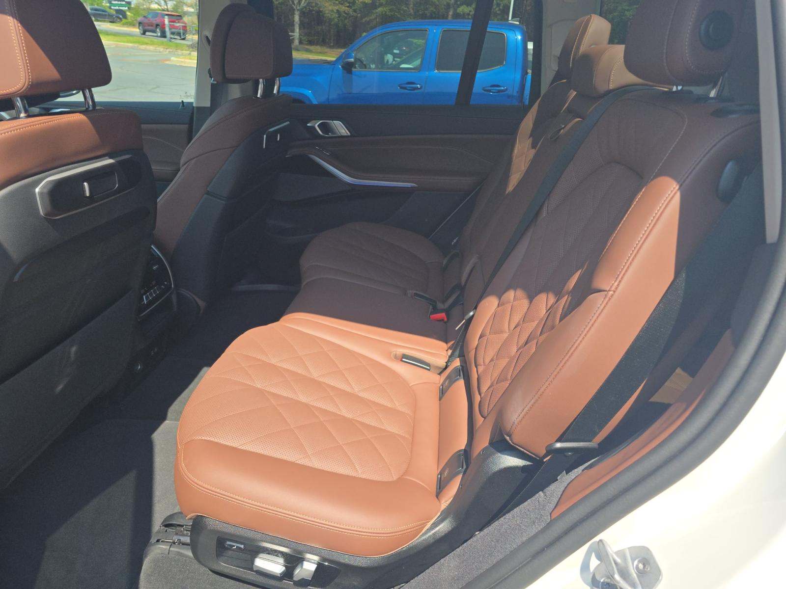 2026 BMW X7 xDrive40i AWD