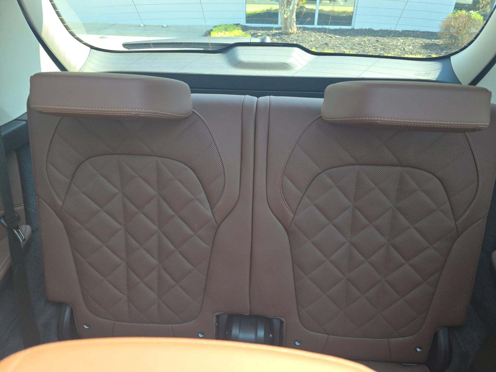 2026 BMW X7 xDrive40i AWD