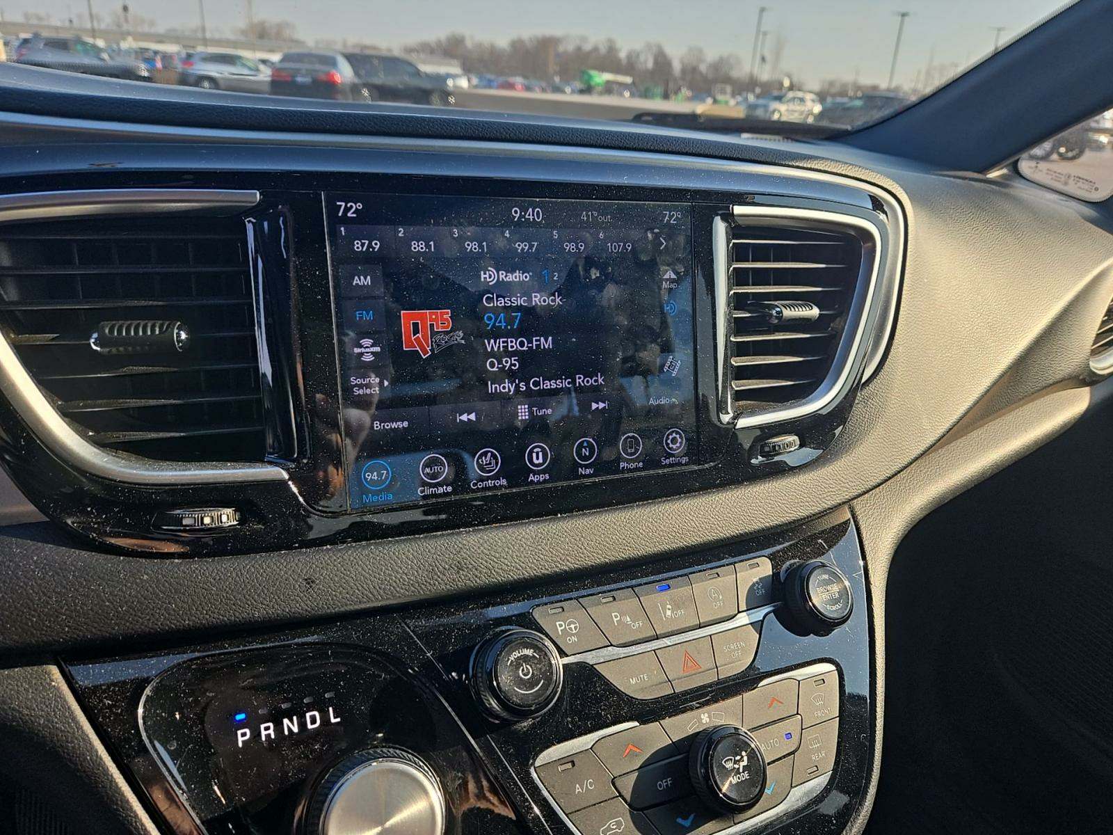 2019 Chrysler Pacifica Touring L Plus FWD