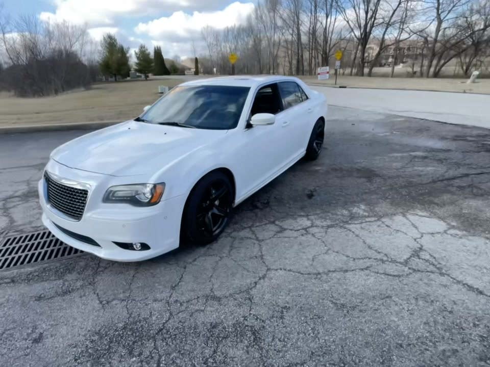 2012 Chrysler 300 SRT8 RWD