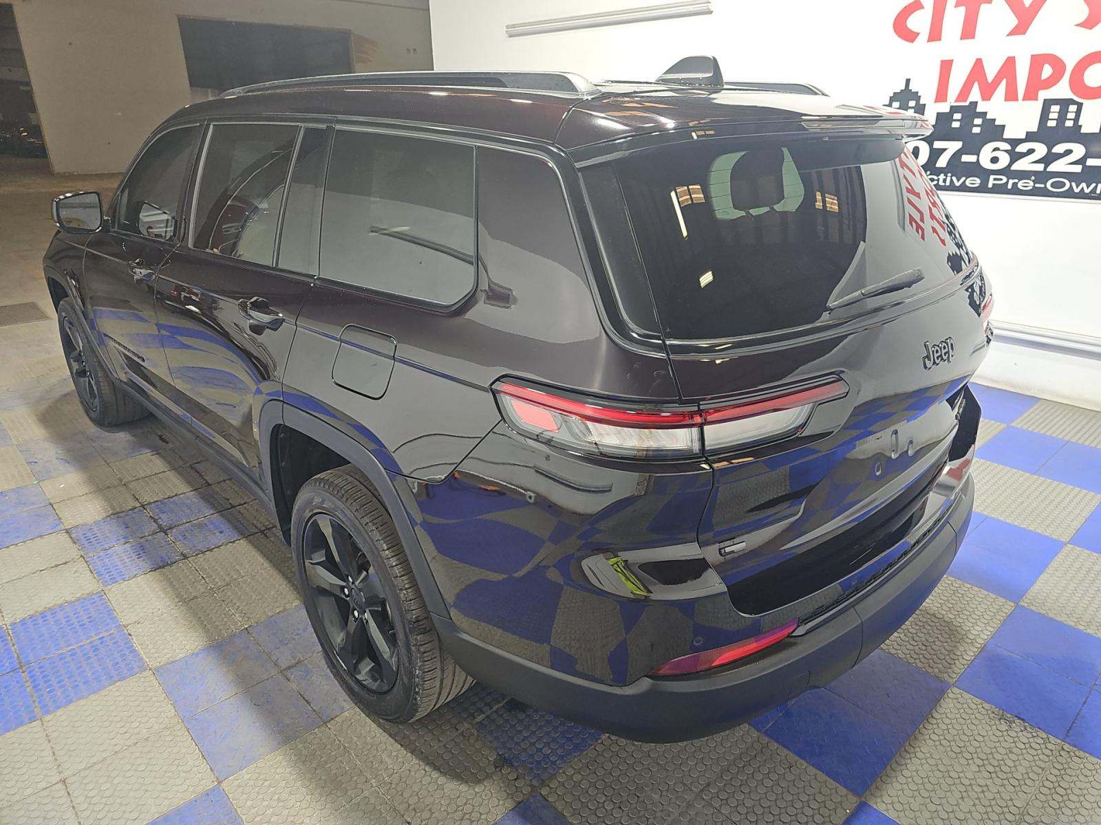 2023 Jeep Grand Cherokee L Limited RWD