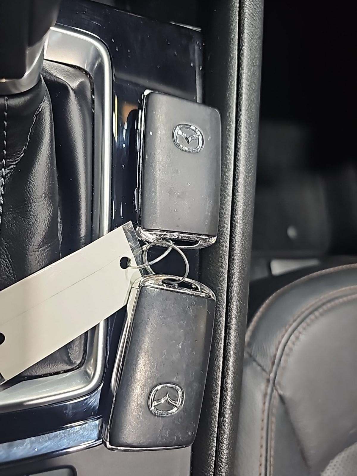 2023 MAZDA CX-5 2.5 S Preferred Package AWD