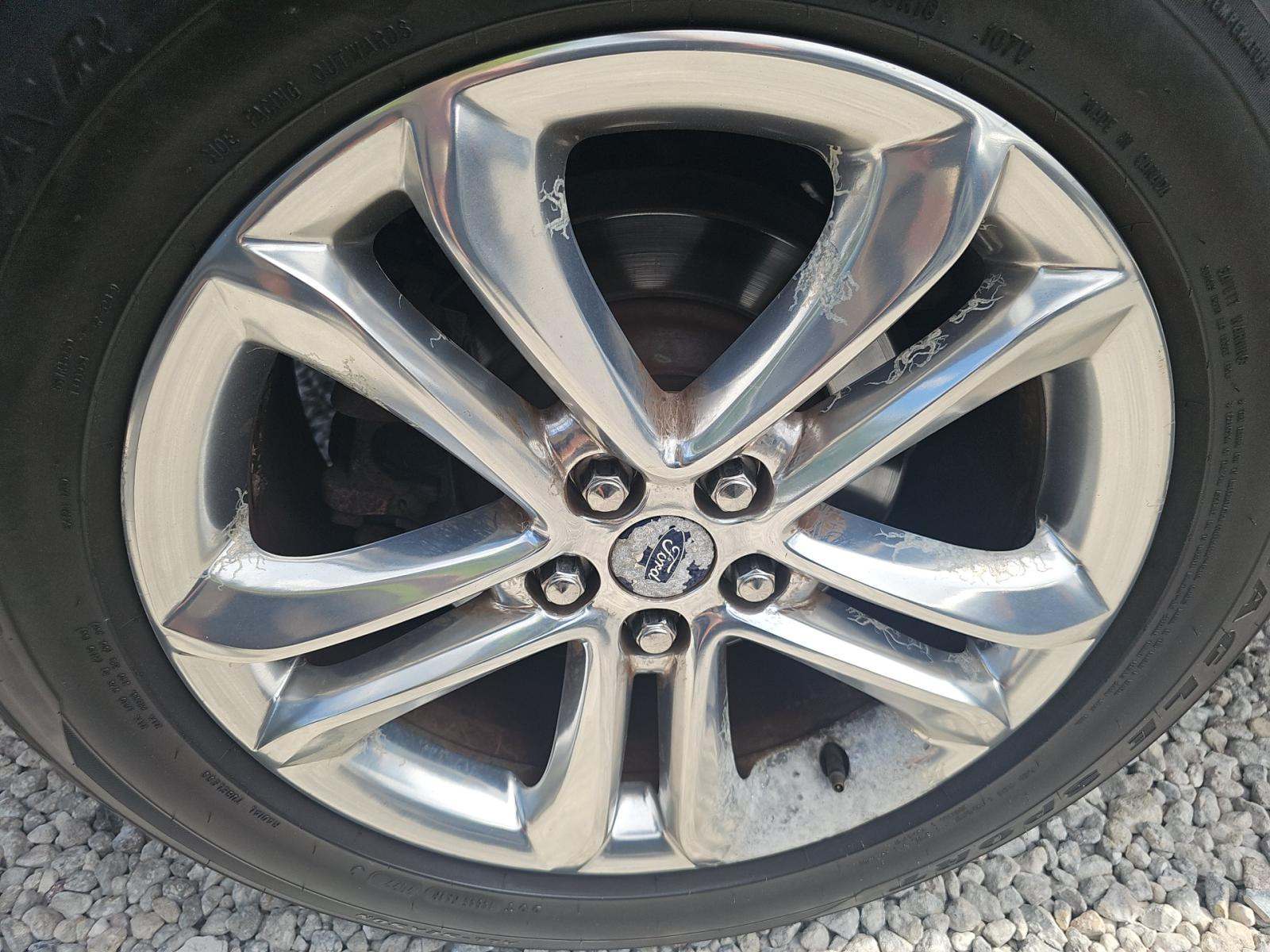 2017 Ford Edge Titanium AWD