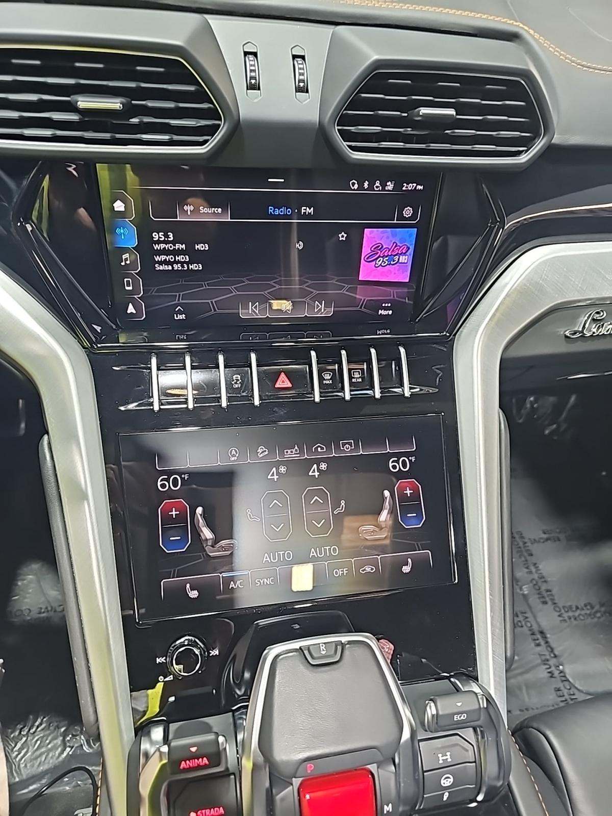 2020 Lamborghini Urus Base AWD