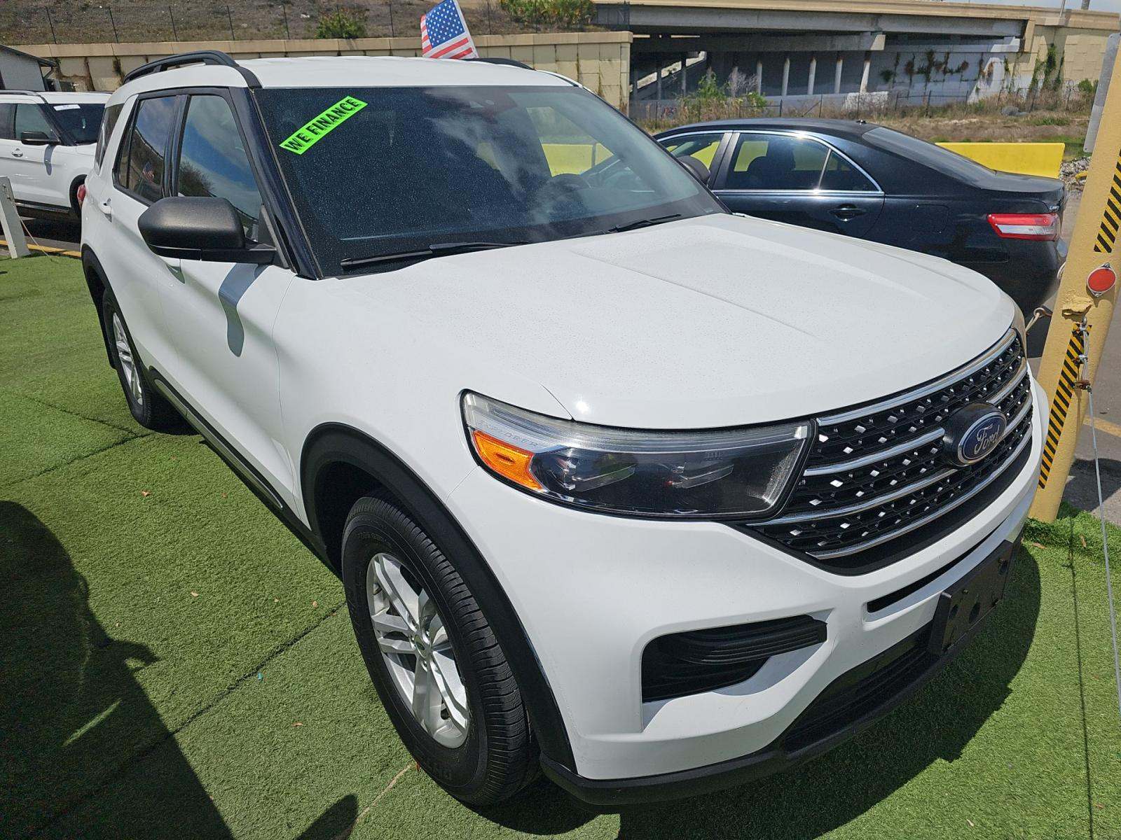 FORD EXPLORER - 4