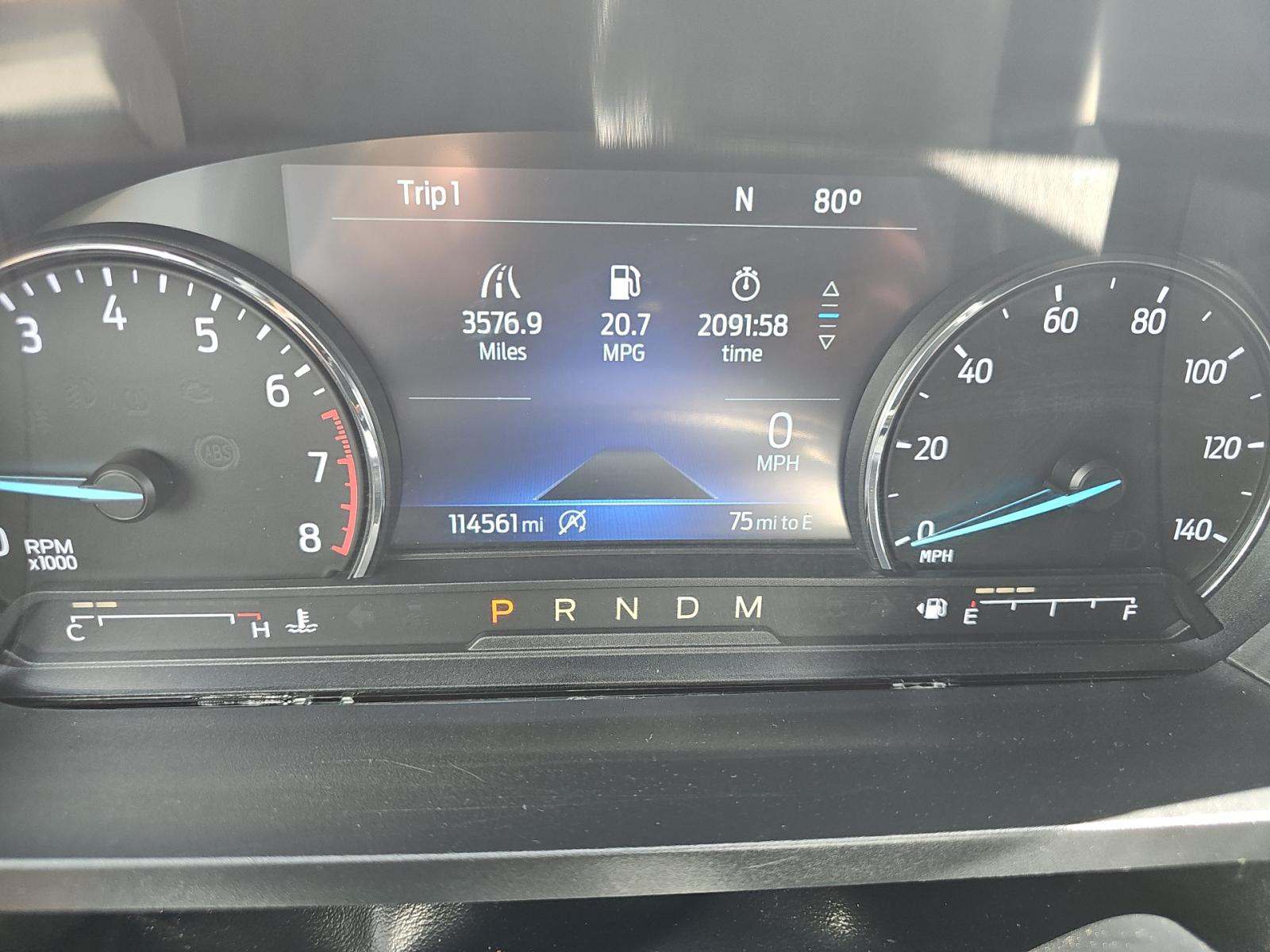 FORD EXPLORER - 9