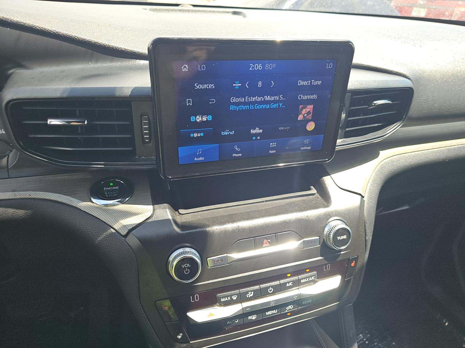 FORD EXPLORER - 10