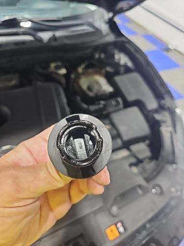 2015 MAZDA MAZDA3 i Sport FWD