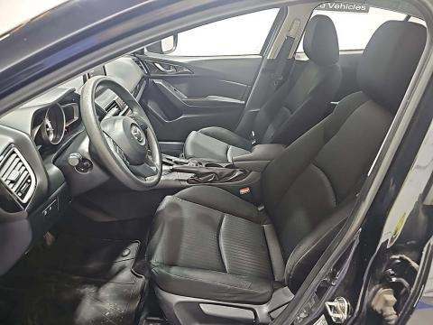 2015 MAZDA MAZDA3 i Sport FWD
