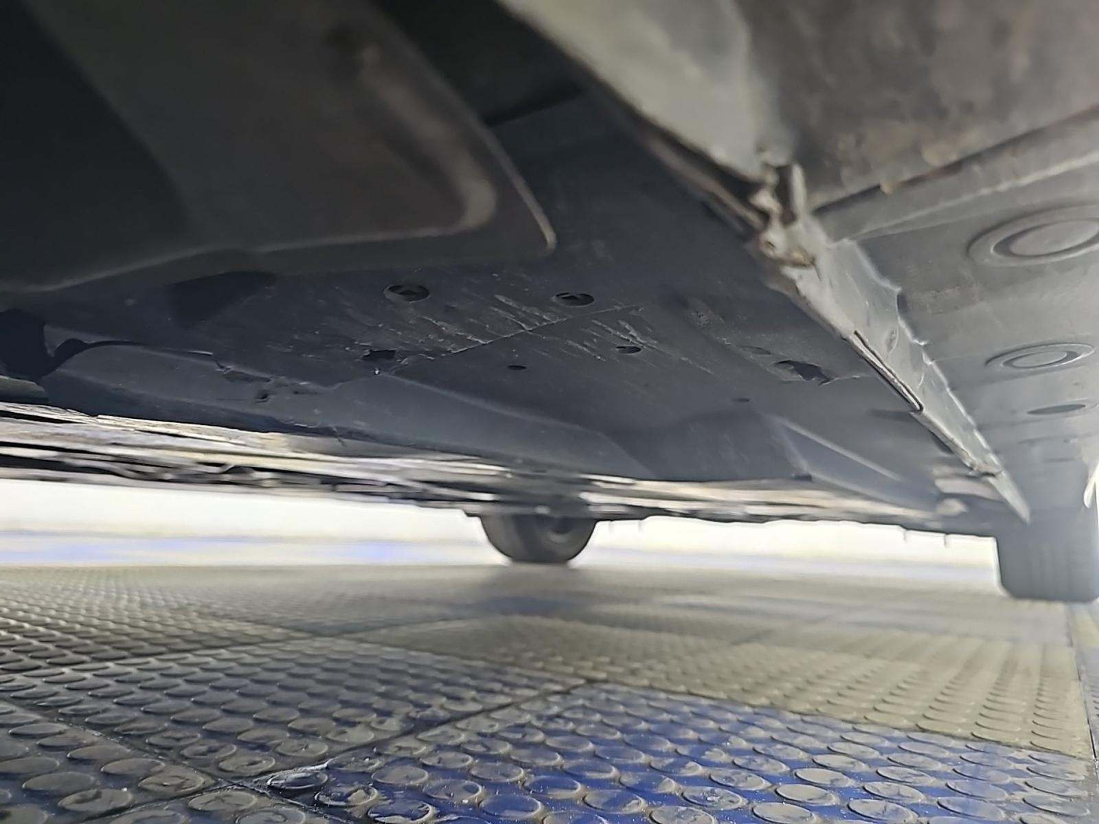 2015 MAZDA MAZDA3 i Sport FWD