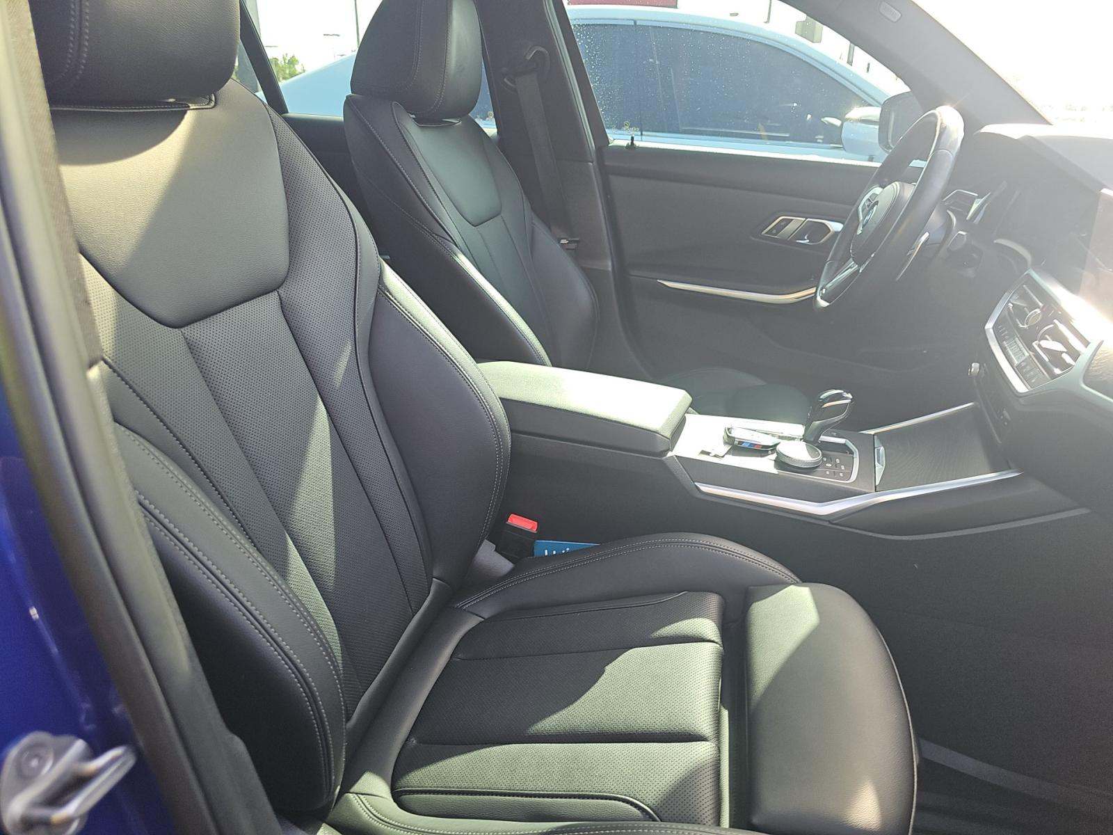 2022 BMW 3 Series 330e RWD