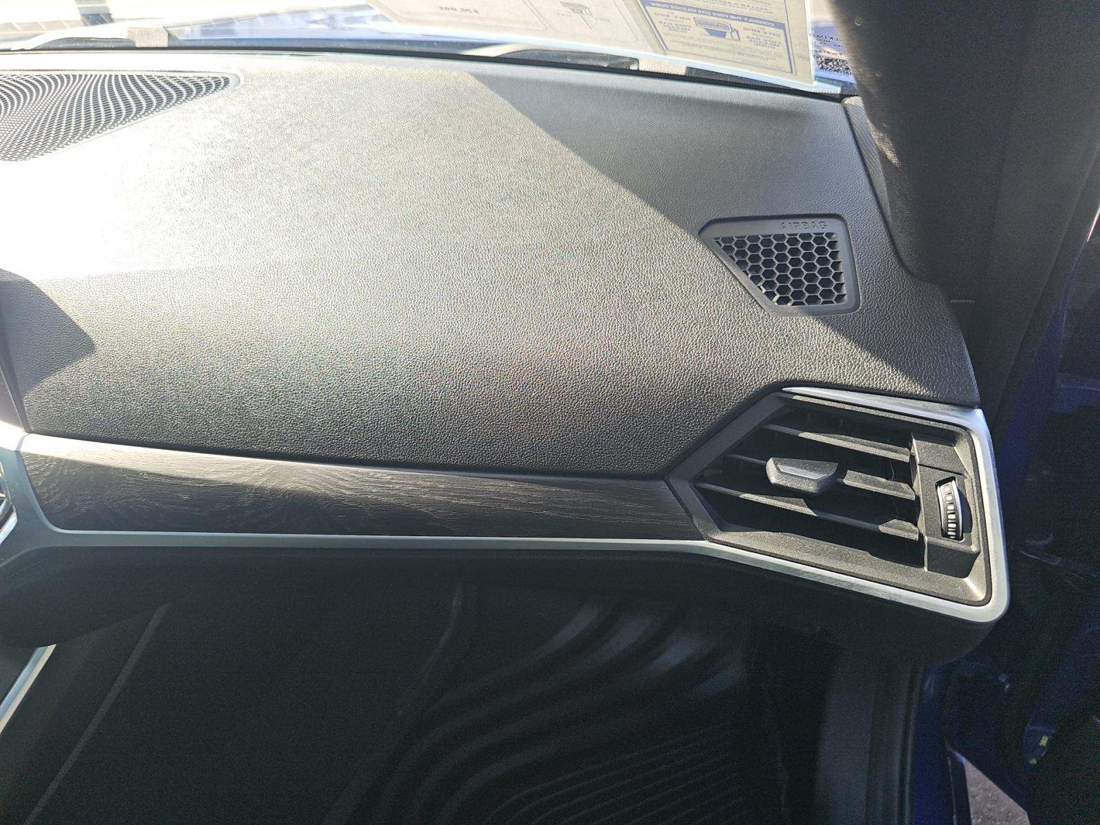 2022 BMW 3 Series 330e RWD