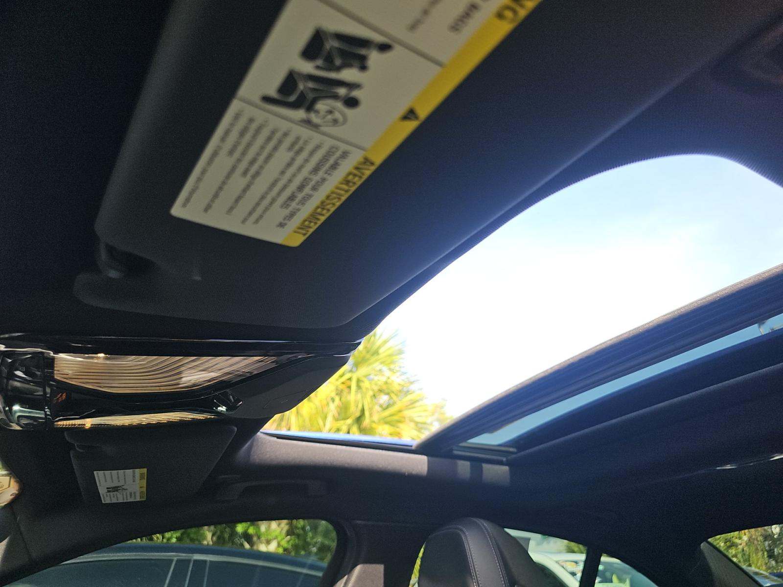 2022 BMW 3 Series 330e RWD