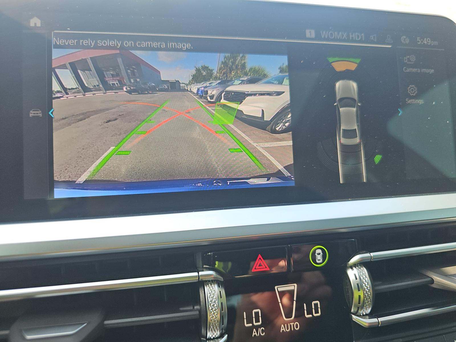 2022 BMW 3 Series 330e RWD
