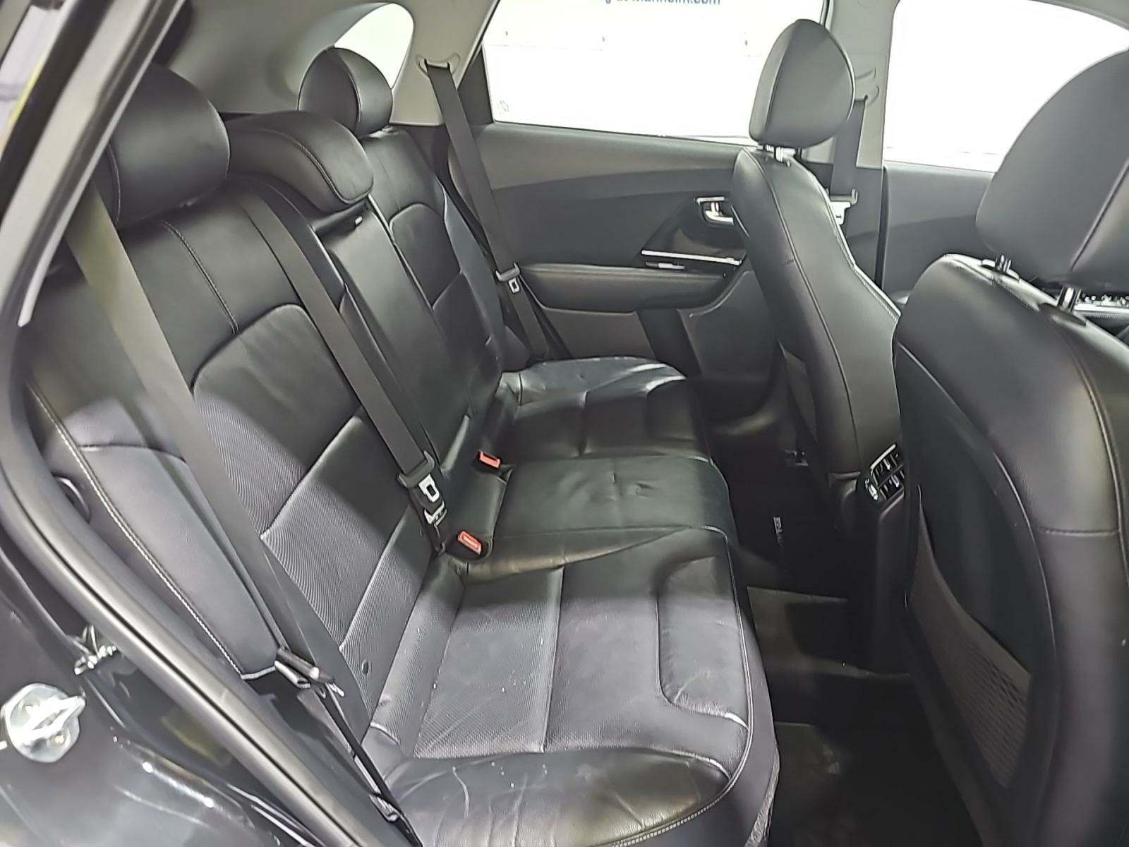 2017 Kia Niro Touring FWD