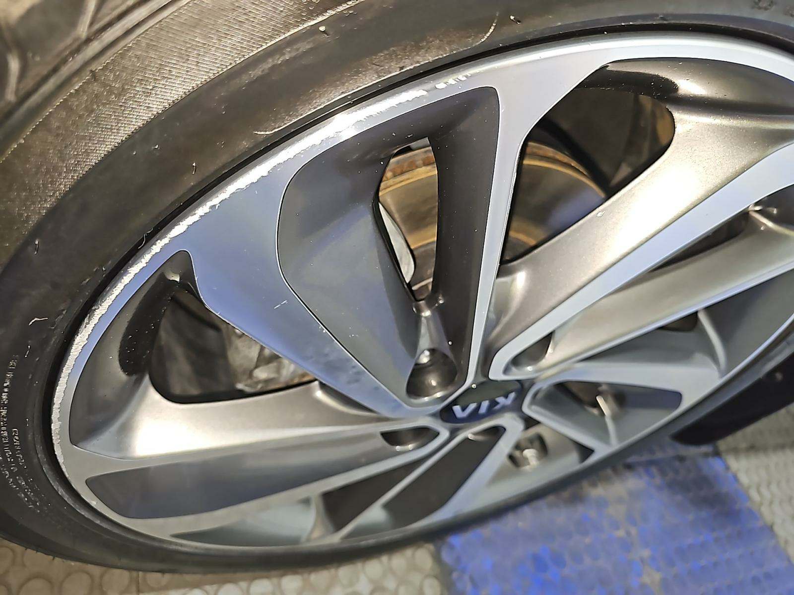 2017 Kia Niro Touring FWD