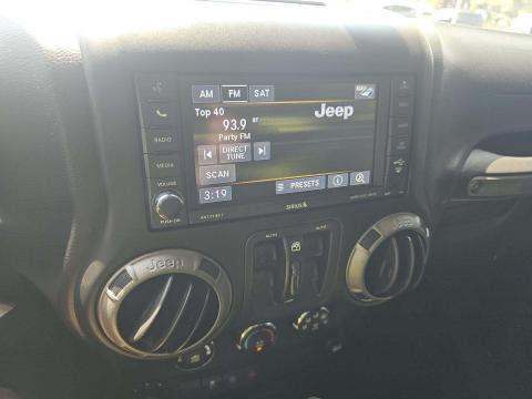 JEEP UNLIMITED SPORT - 10