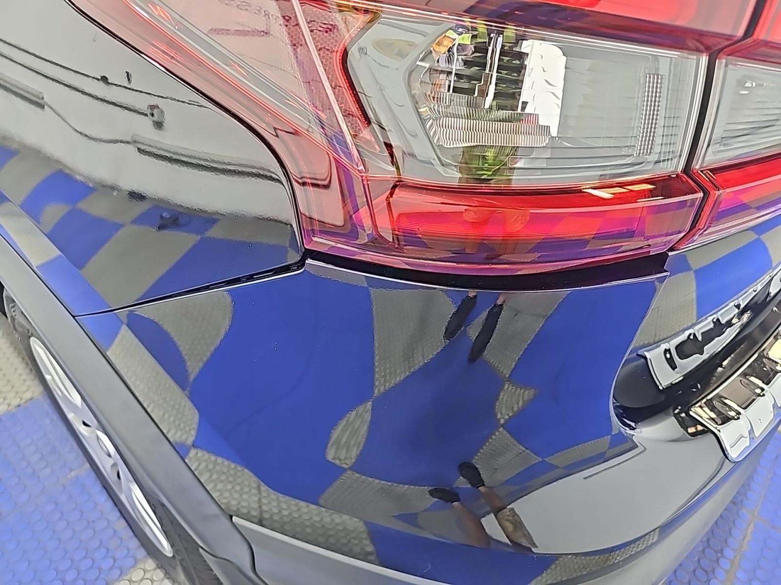 2020 Nissan Rogue Sport S FWD