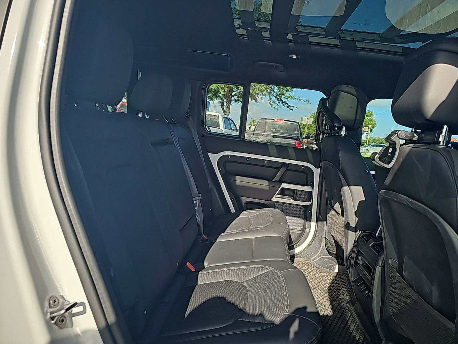 2024 Land Rover Defender 110 S AWD