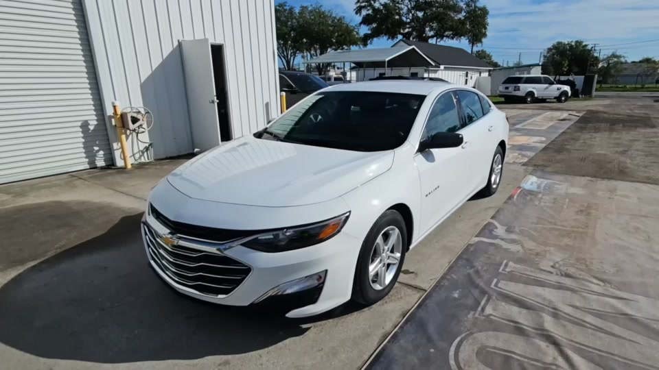 2022 Chevrolet Malibu LS 1FL
