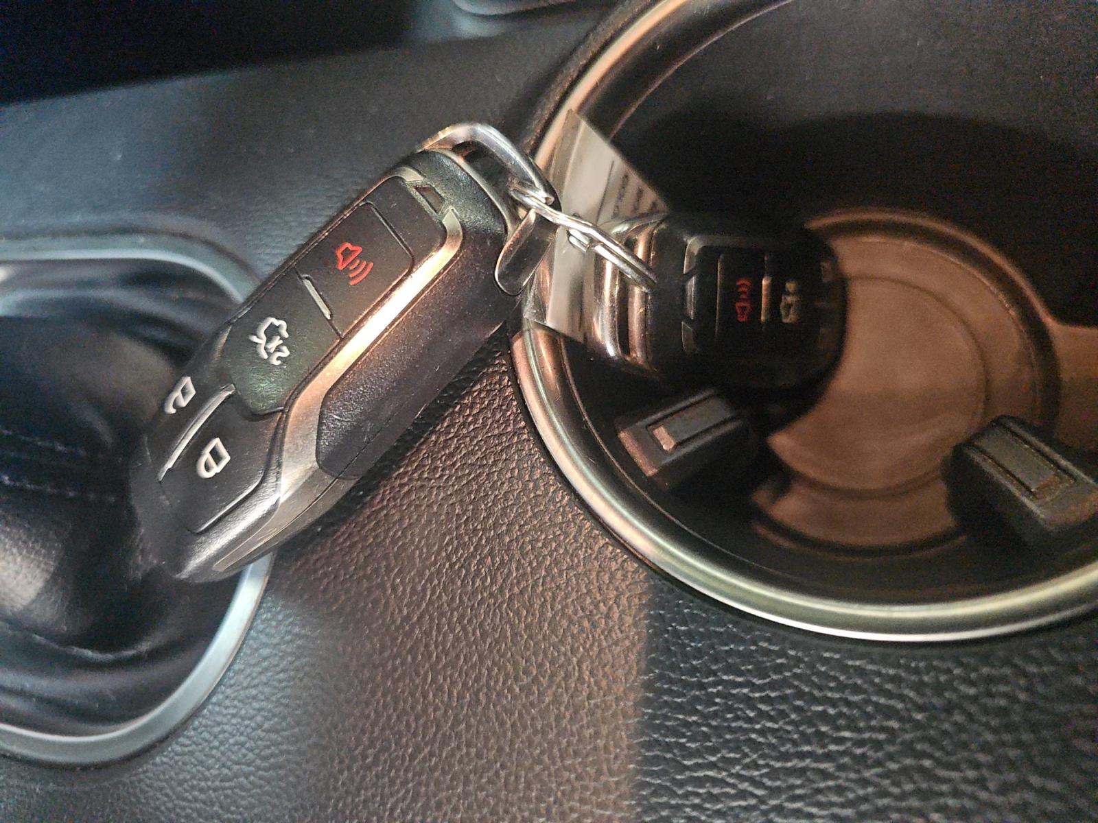 FORD MUSTANG - 8