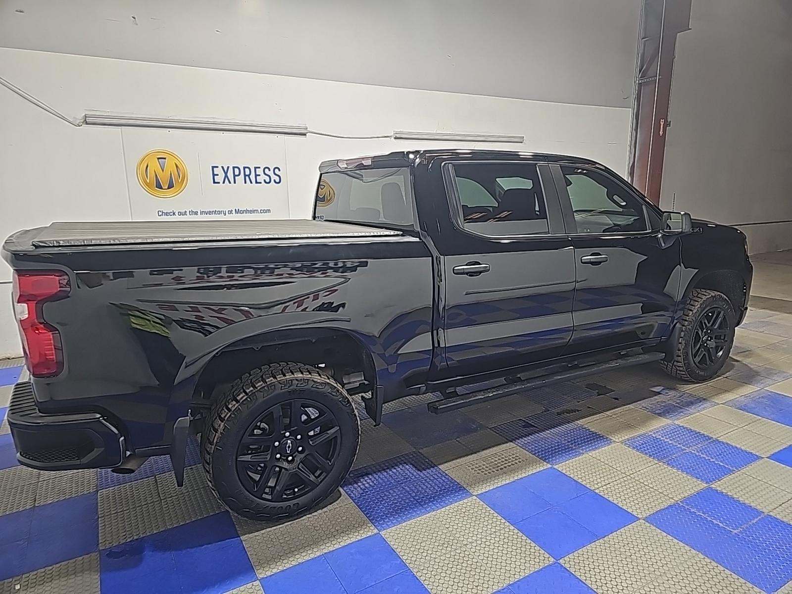 2023 Chevrolet Silverado 1500 Custom Trail Boss AWD