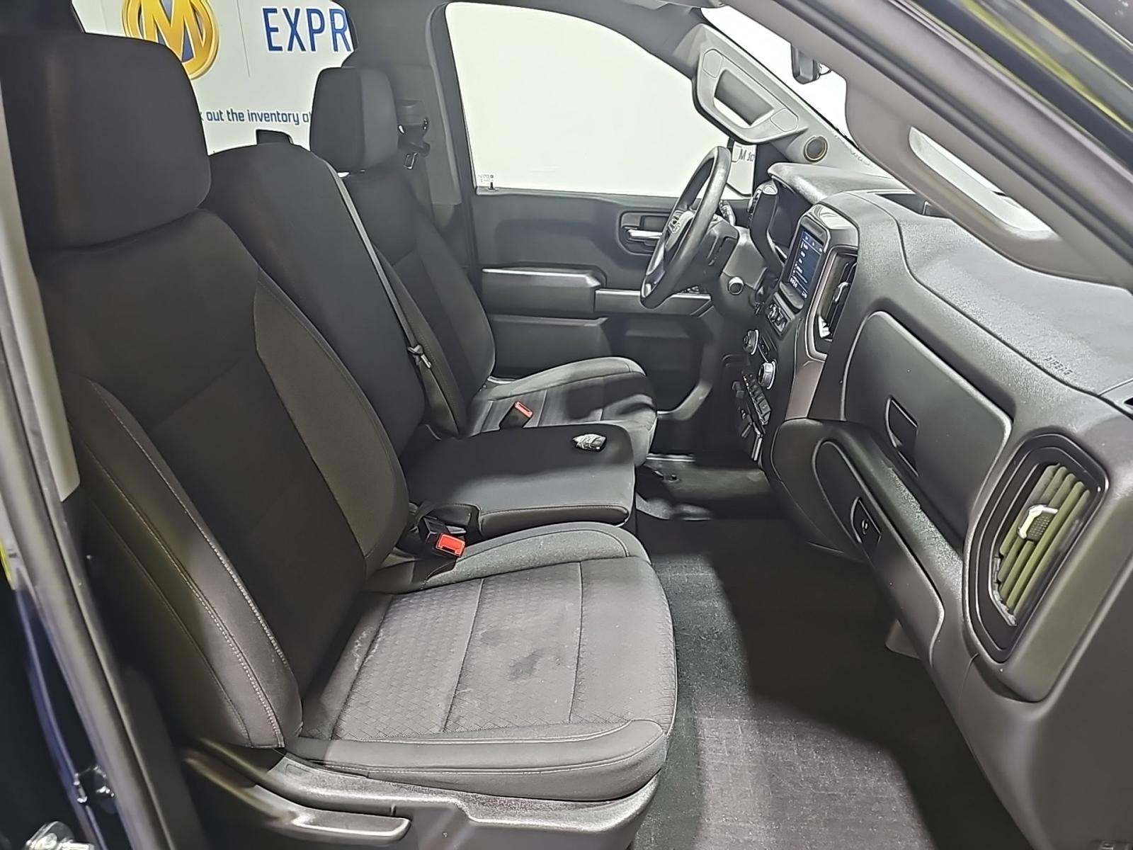 2023 Chevrolet Silverado 1500 Custom Trail Boss AWD