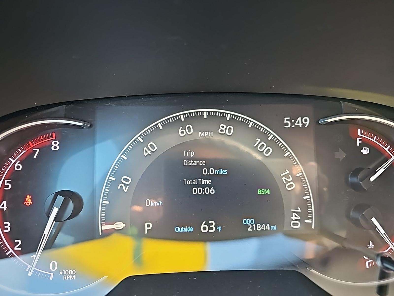 2025 Toyota RAV4 XLE FWD