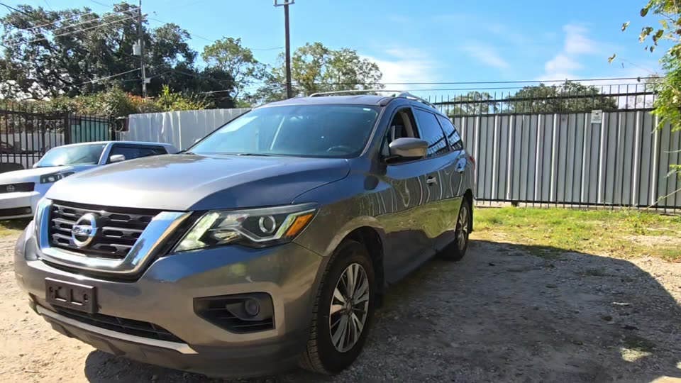 2018 Nissan Pathfinder S